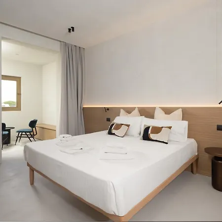 Modern With Skyline Views